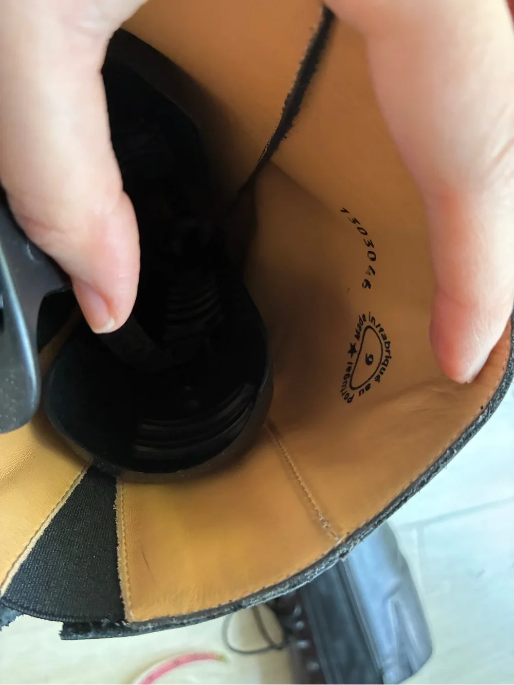 FLUEVOG- Half Truth Sherry, Black and purple Leather Lace-Up tall boots, size 9 - Picture 14 of 16